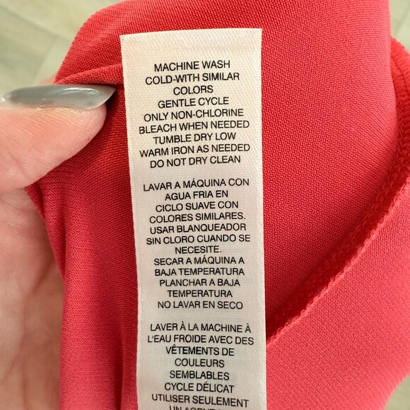 Chicoβs Ultimate Tee π Asymmetrical Hem Top β Coral Pink, Size 1 (M/L) πΈβ¨ - Picture 7 of 12